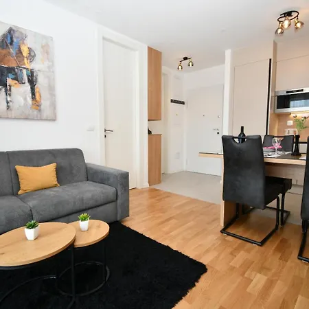 Minimax Apartament